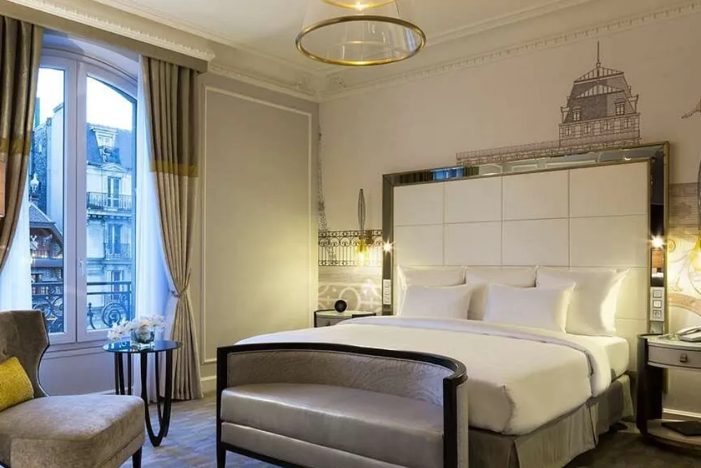 Paris-opera-luxury-travel-france-ghardy-tours-3