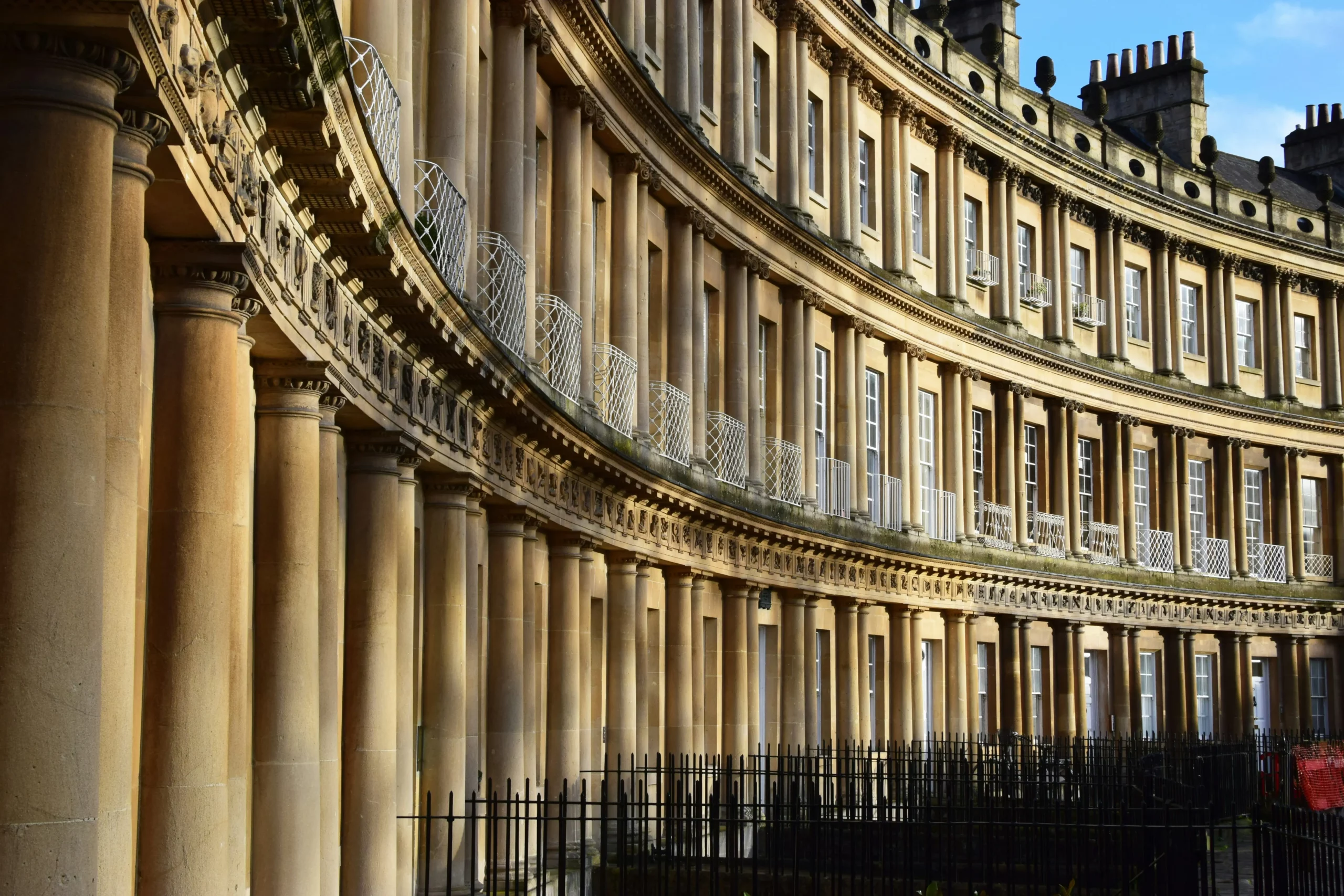 bath-uk-building-ghardy-tours-luxury